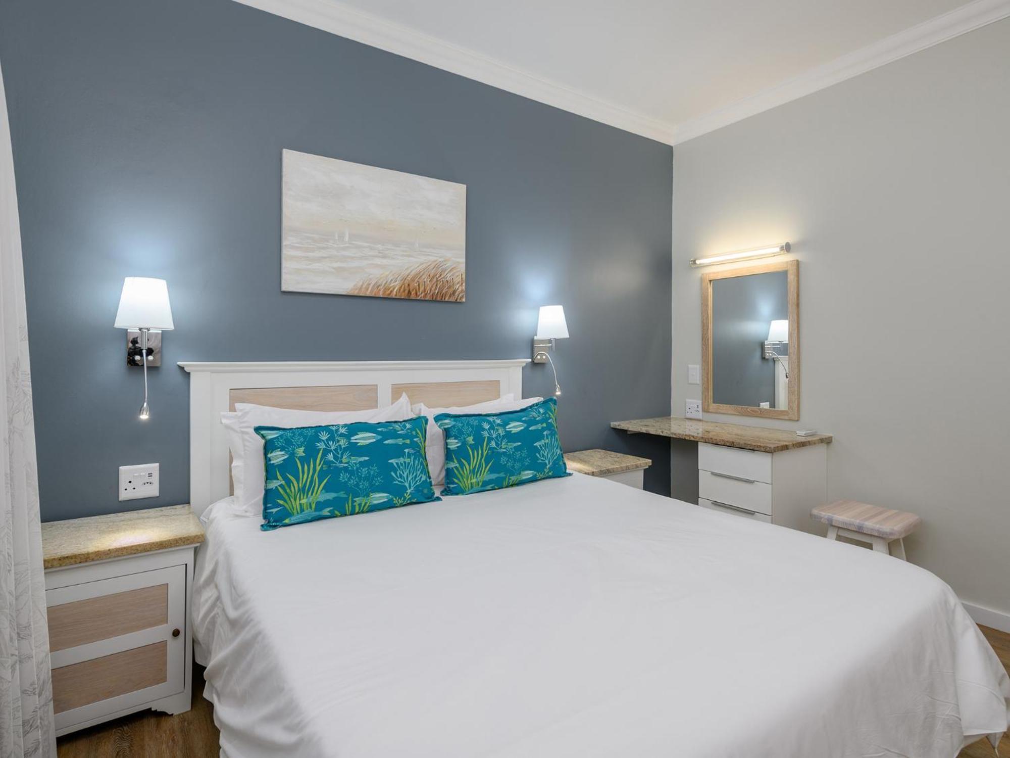 Margate Beach Club Apartment