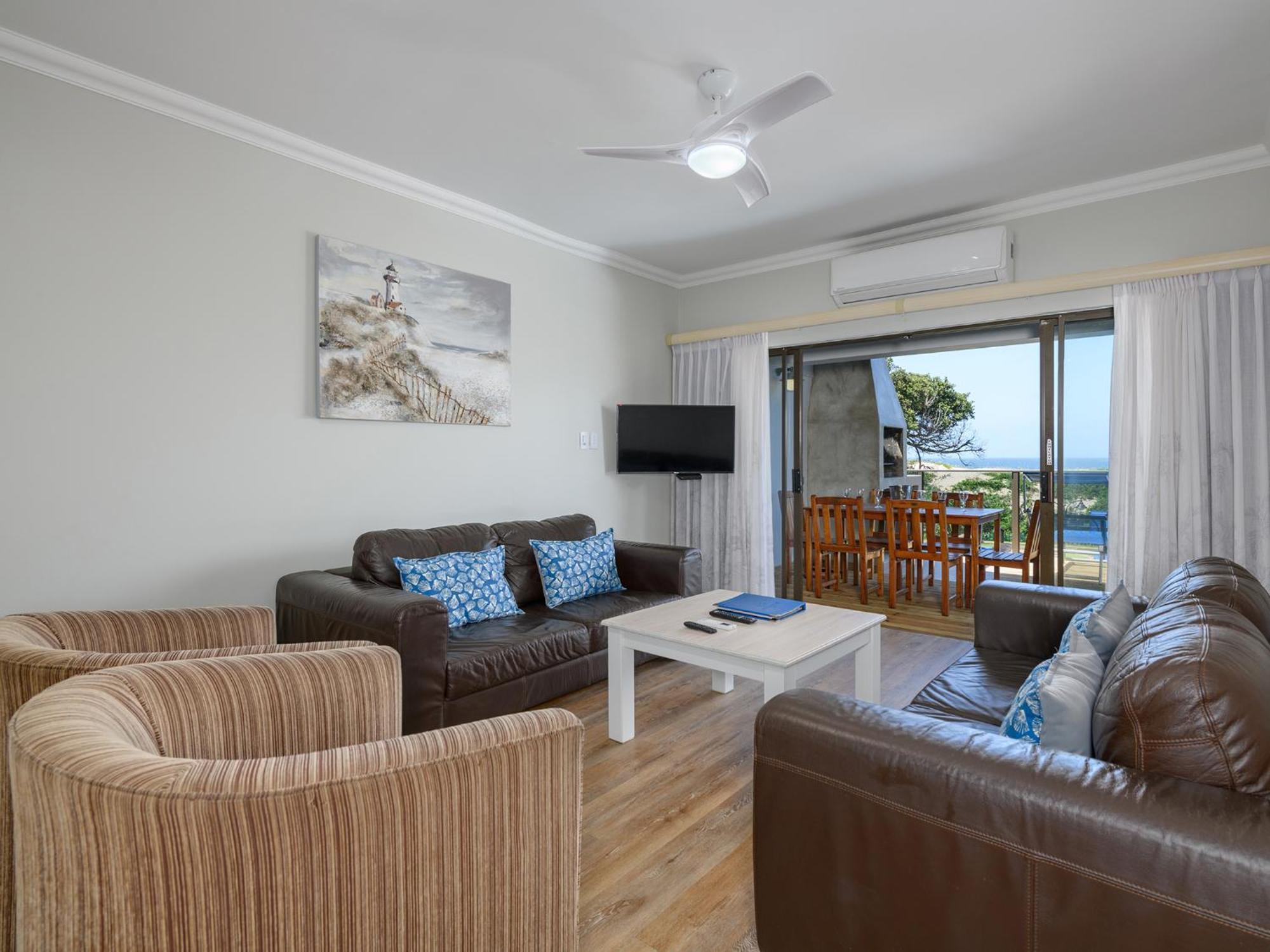 Margate Beach Club Apartment